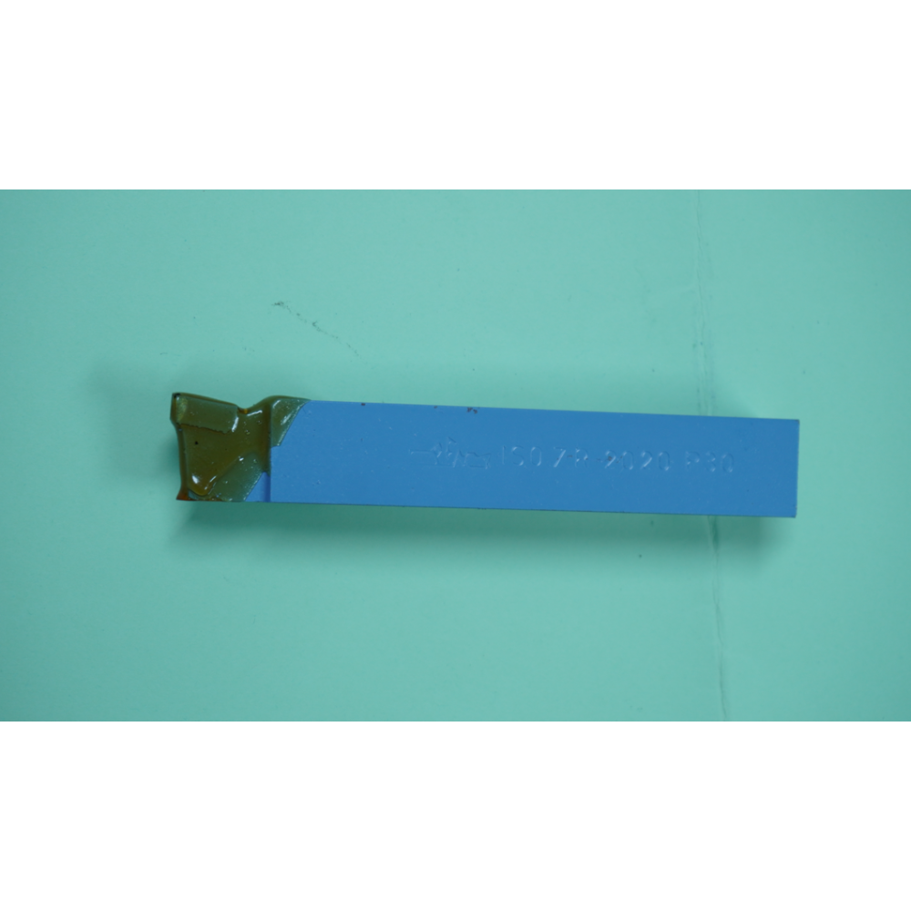 OUTIL A TRONCONNER 20X20 P30